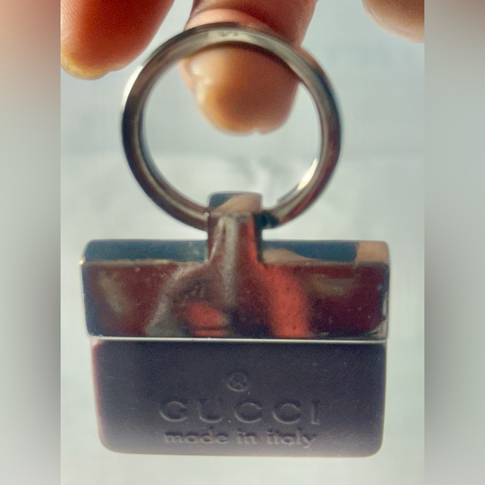 100% Authentic Vintage Gucci Key Chain in Dark Brown Rubber & Brass w/ Box - Picture 9 of 9